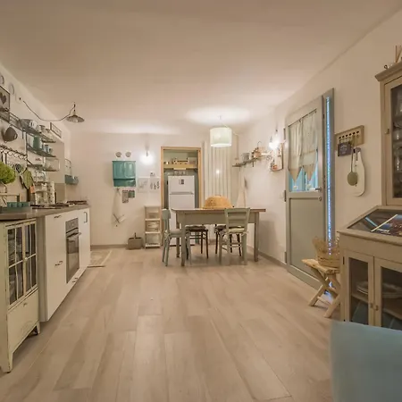 Holiday home Garden House