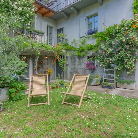 Semesterbostad Garden House